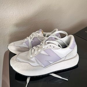 Women new balance 237